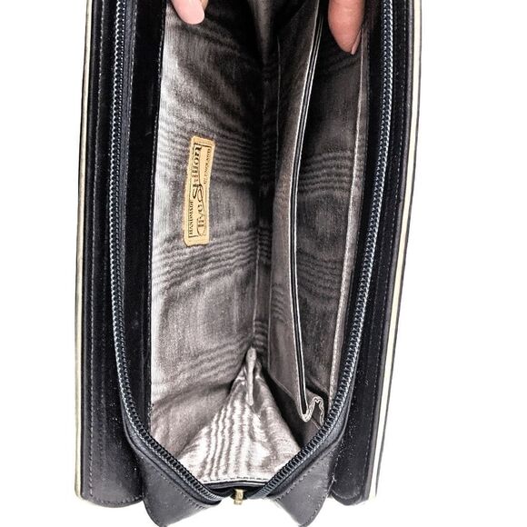 CLIVE SHILTON Vintage Leather Scalloped Clutch - Picture 5 of 7